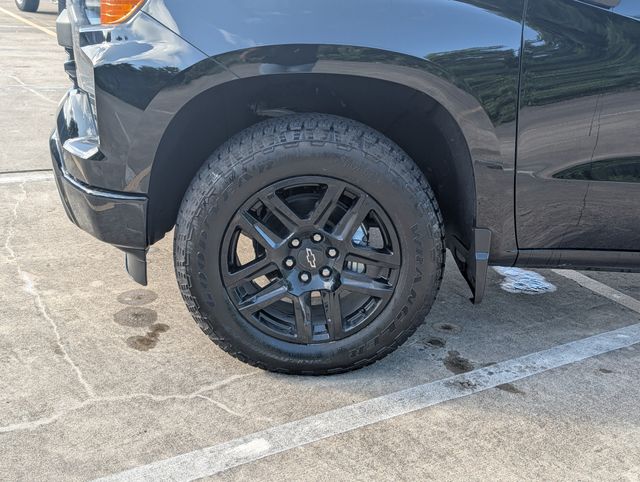 2025 Chevrolet Silverado 1500 Custom Black at Ross Downing Chevrolet
