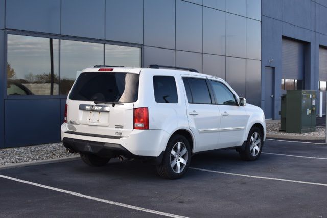 Used 2014 Honda Pilot Touring 4D Sport Utility