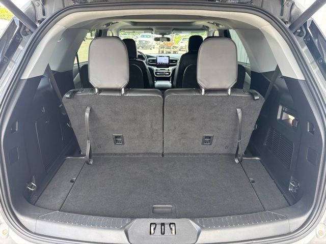 2022 Ford Explorer XLT:169421A