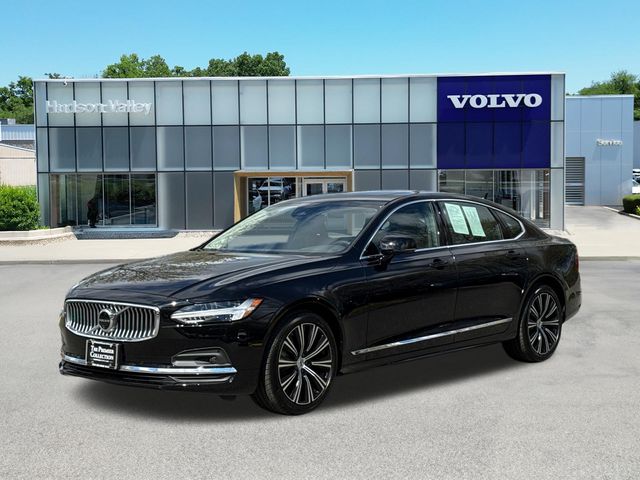Onyx Black Metallic 2025 Volvo S90 B6 Plus AWD Sedan All-Wheel Drive Automatic