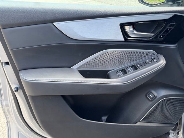 used 2023 Acura MDX car, priced at $41,999