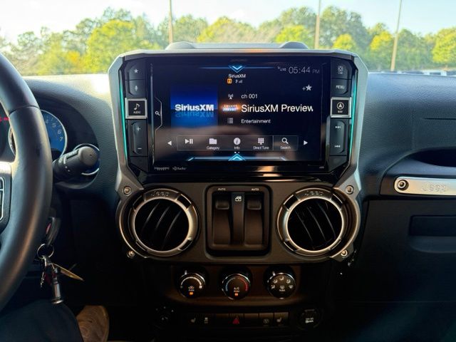 Used 2018 Jeep Wrangler JK SUV