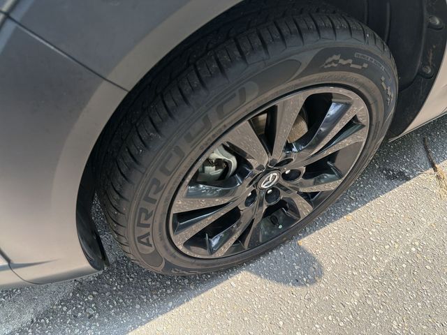 Used 2023 Gray Mazda 2.5 S Carbon Edition image 10