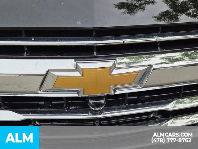 Used 2025 Black Chevrolet LT image 27