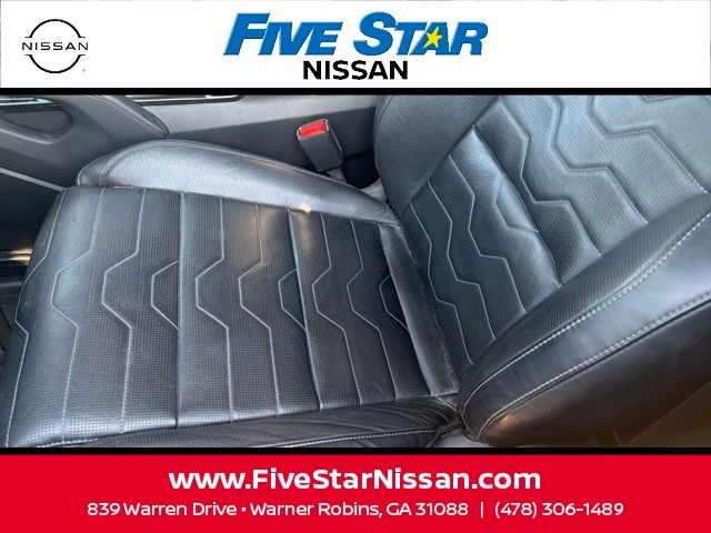 Used 2022 Black Kia SX image 16