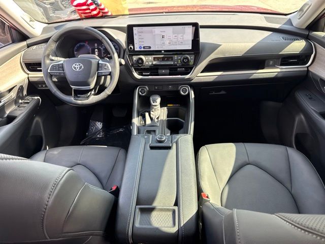 2026 Toyota Grand Highlander Platinum - Photo 17