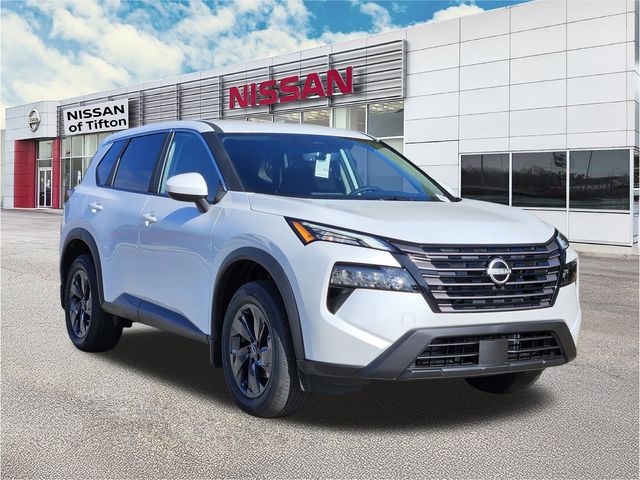 2026 Nissan Rogue SV's photo