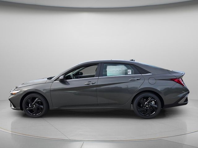 2026 Hyundai Elantra - $24,096