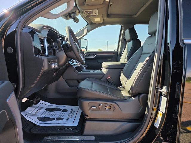 2026 GMC Sierra 3500HD Denali