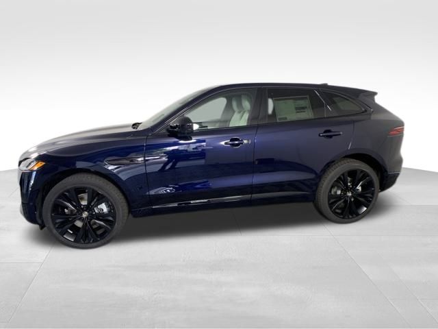 2024 Jaguar F-PACE P400 R-Dynamic S 4