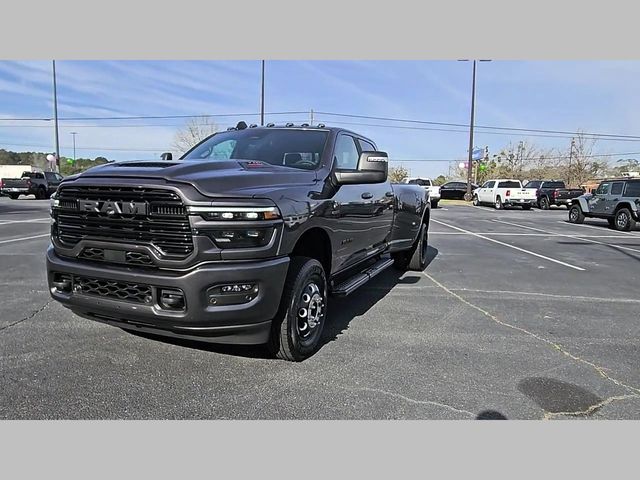 2026 Ram 3500 Laramie Crew Cab 4x4 8' Box