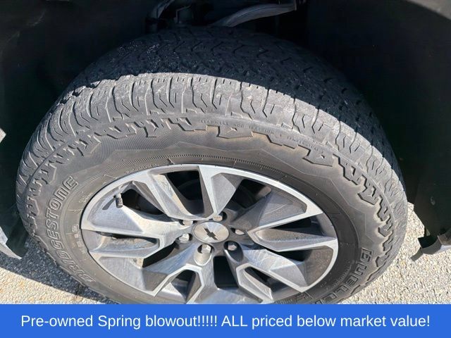 Used 2019 Black Chevrolet RST image 11