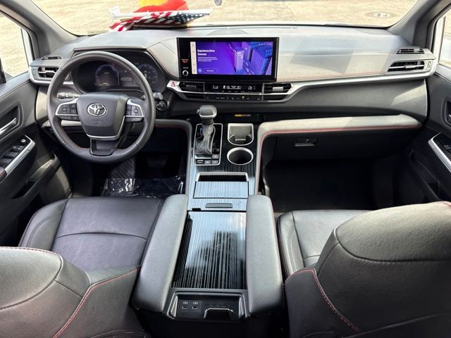 2025 Toyota Sienna - $51,988