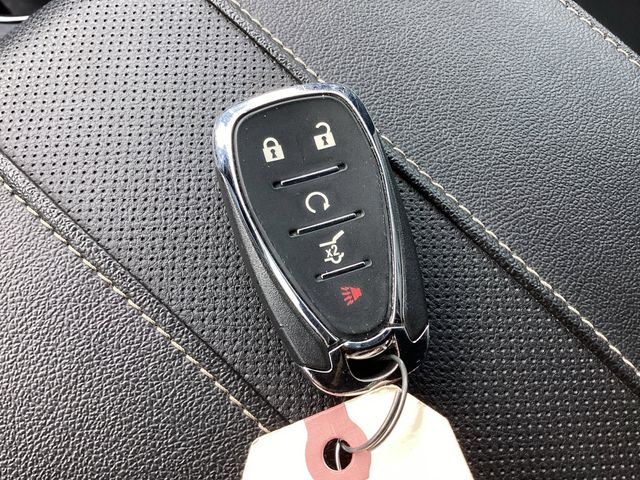 Used Car 2023 Chevrolet Traverse  Premier For Sale Under $35,000 In San Antonio, Texas