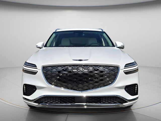 2027 Genesis GV70