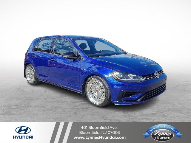 2018 Volkswagen Golf R 4-Door AWD