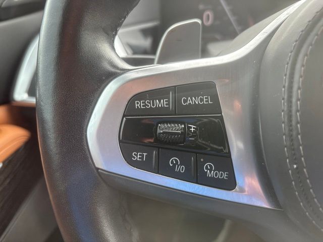 Used 2023 Black BMW xDrive40i image 8