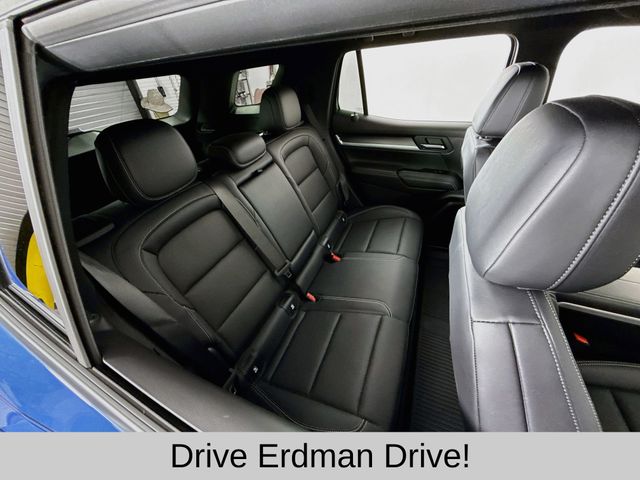 Used 2025 GMC Terrain SUV
