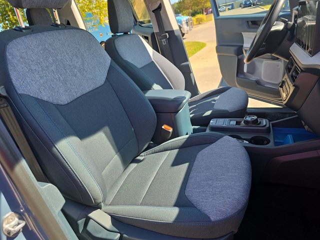 New 2026 Azure Gray Metallic Tri-Coat Ford XLT image 11