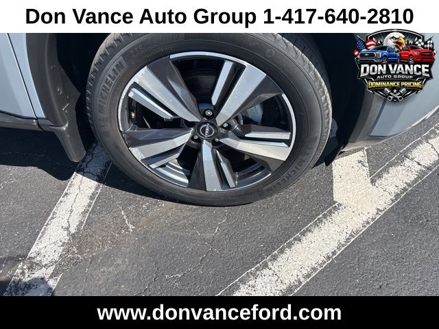 Boulder Gray Pearl 2022 Nissan Rogue SL AWD SUV / Crossover All-Wheel Drive Continuously Variable Transmission