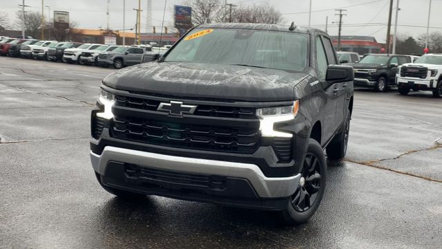 2024 Chevrolet Silverado 1500 LT 3