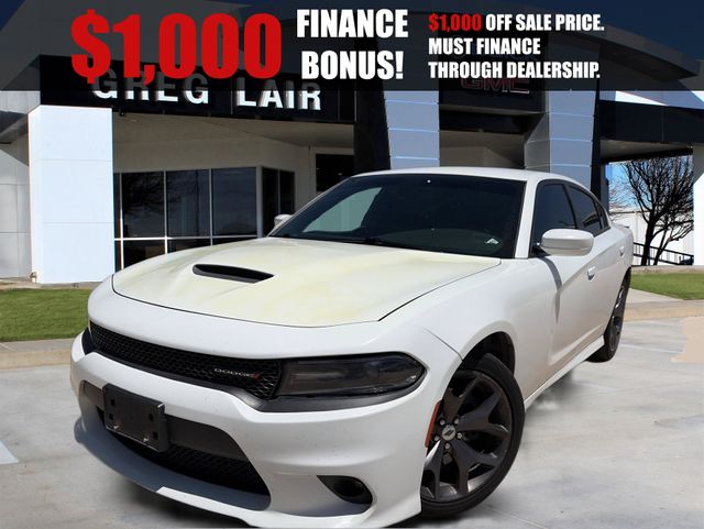 White Knuckle Clearcoat 2019 Dodge Charger Sedan Rear-Wheel Drive 8-Speed Automatic
