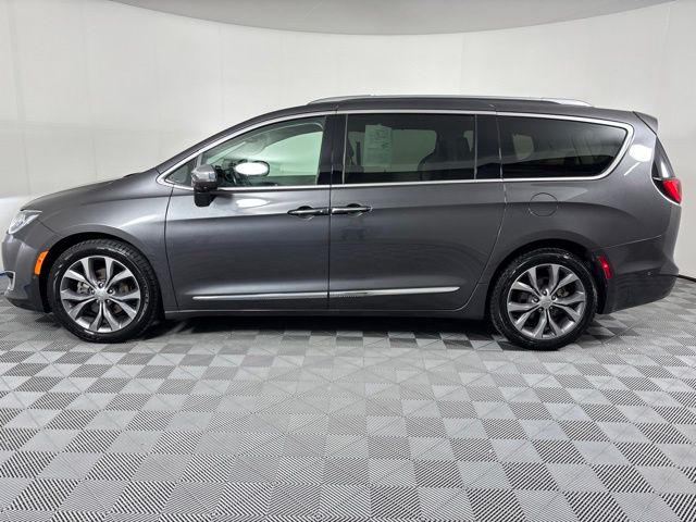 Used 2019 Chrysler Pacifica Van