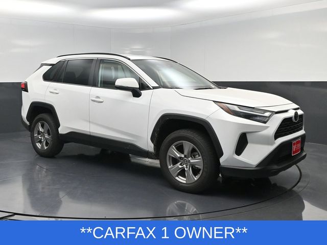 2025 Toyota RAV4 XLE - 3