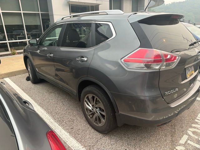 2015 Nissan Rogue SL Gray at Sutliff Volkswagen
