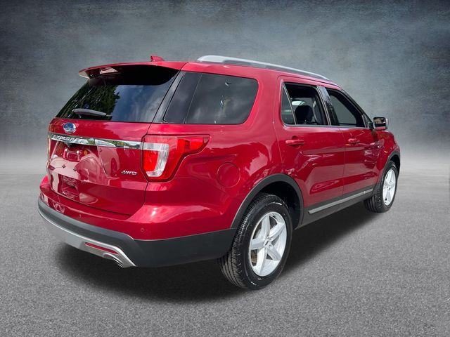 2016 Ford Explorer XLT 10