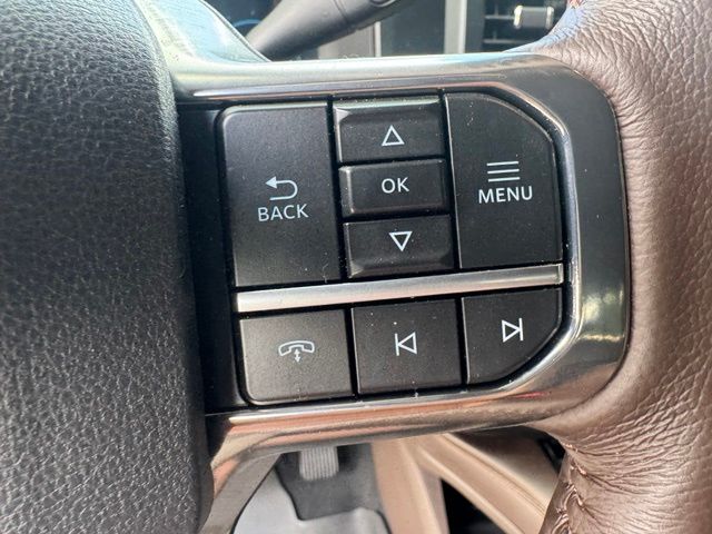 Used 2025 White Ford King Ranch image 19