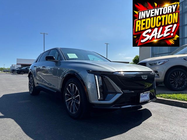 2025 Cadillac LYRIQ SPORT