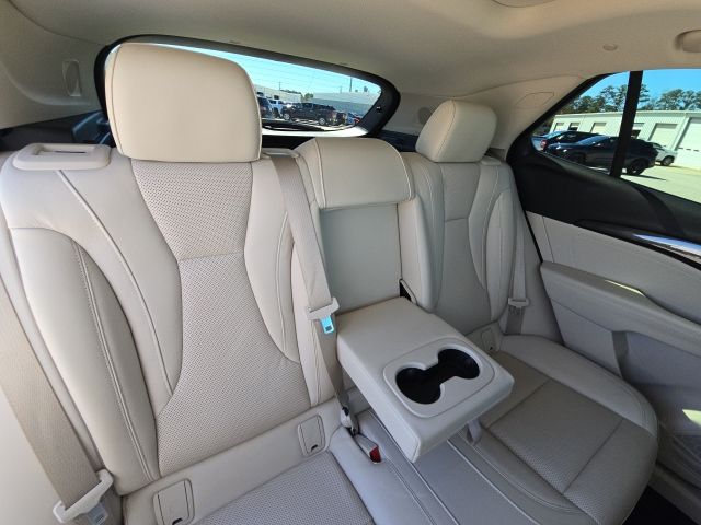 2021 Buick Envision Essence:45784A