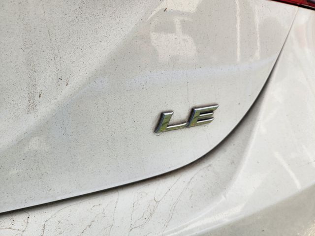 2019 Toyota Camry SE White at Cook Ford