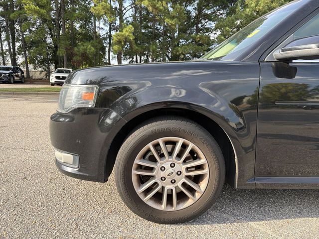 Used 2016 Black Ford SEL image 10