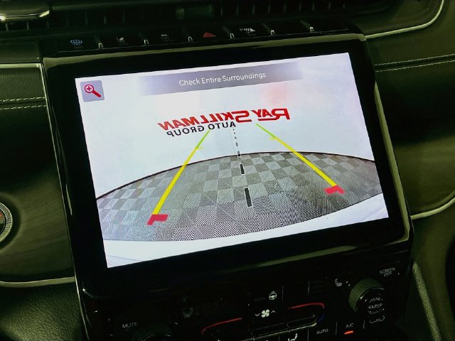 Used 2024 White Jeep 4xe image 19