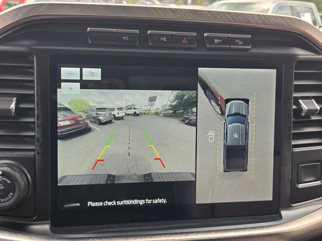 Used 2022 Red Ford King Ranch image 21