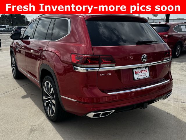 2022 Volkswagen Atlas 3.6L V6 SEL Premium R-Line Red at DeMontrond Auto Country