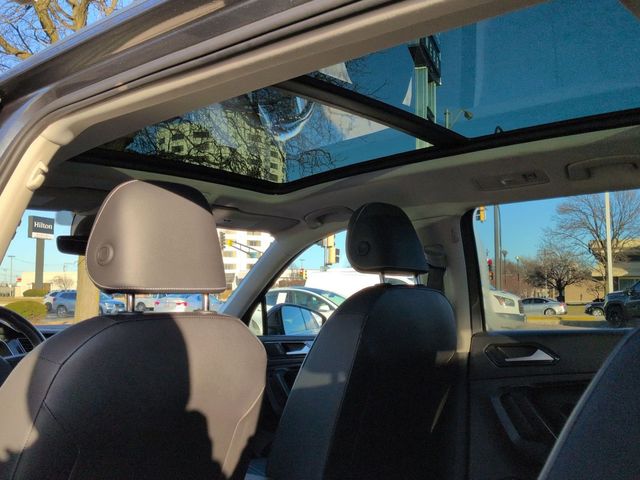 Used 2024 Gray Volkswagen 2.0T Wolfsburg Edition image 25