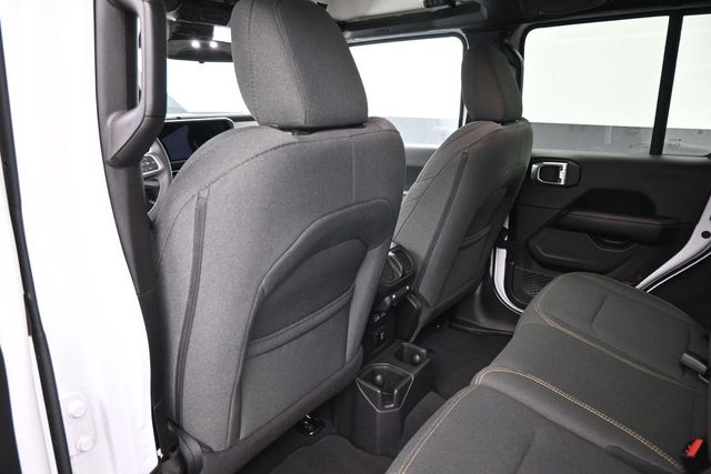 Used 2025 Jeep Wrangler SUV