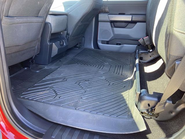 Used 2022 Red Ford XLT image 9