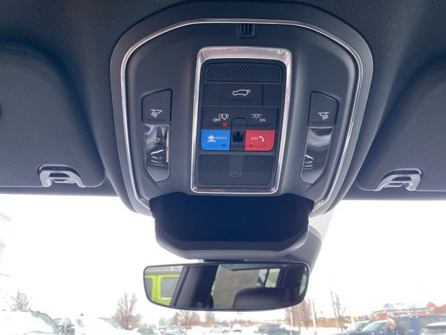 2026 Jeep Grand Wagoneer Limited - Silver Zynith exterior view 16