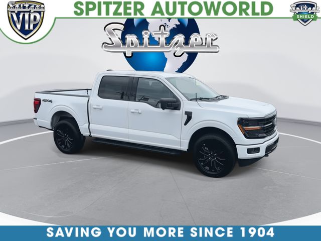 New 2026 White Ford XLT image 2