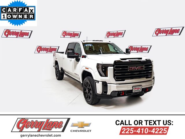 Summit White 2025 GMC Sierra 2500HD Pickup Truck Four-Wheel Drive Automatic