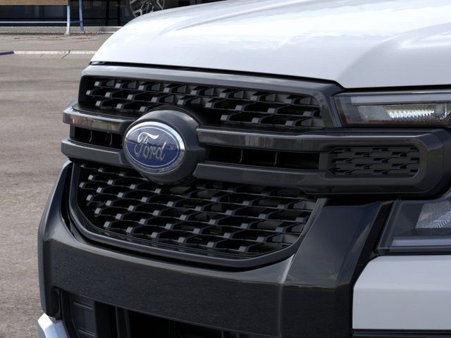 New 2026 Oxford White Ford XLT image 17