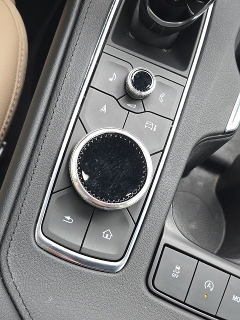 2024 Cadillac XT4 Luxury:C02545