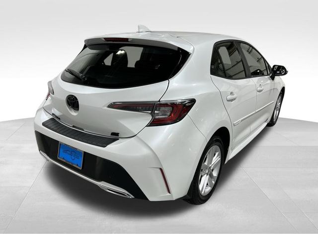 2021 Toyota Corolla Hatchback SE photo
