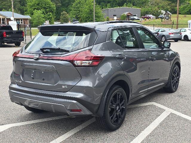 2024 Nissan Kicks SR:168732B