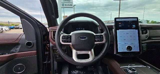 2024 Ford Expedition Max Limited 31