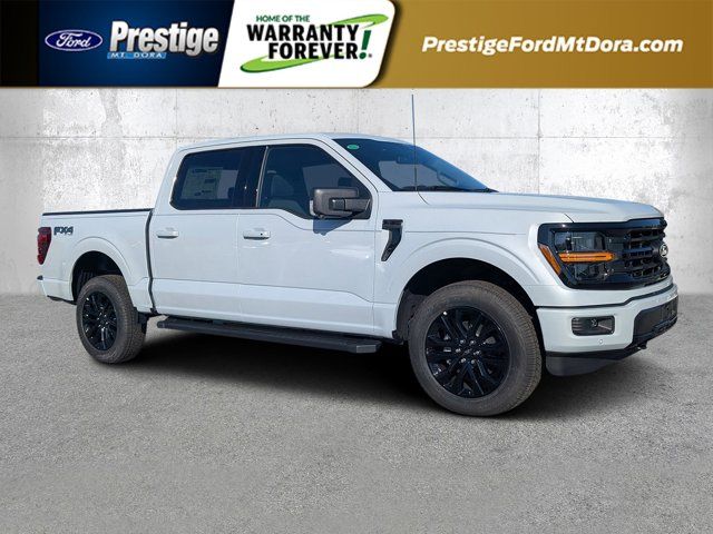 White Metallic 2025 Ford F-150 XLT SuperCrew 4WD Pickup Truck Four-Wheel Drive Automatic